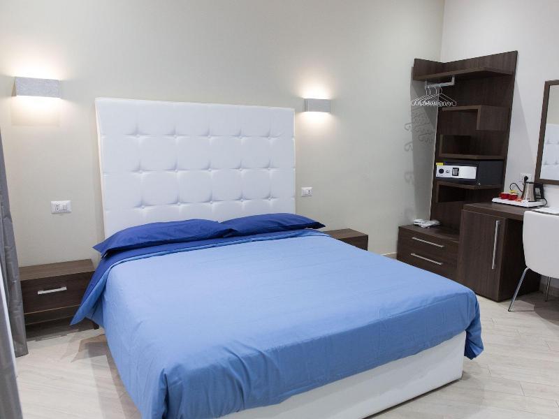 Venustas Roma Hotel Экстерьер фото