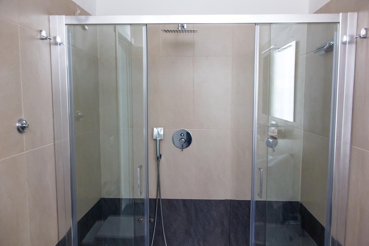 Venustas Roma Hotel Экстерьер фото