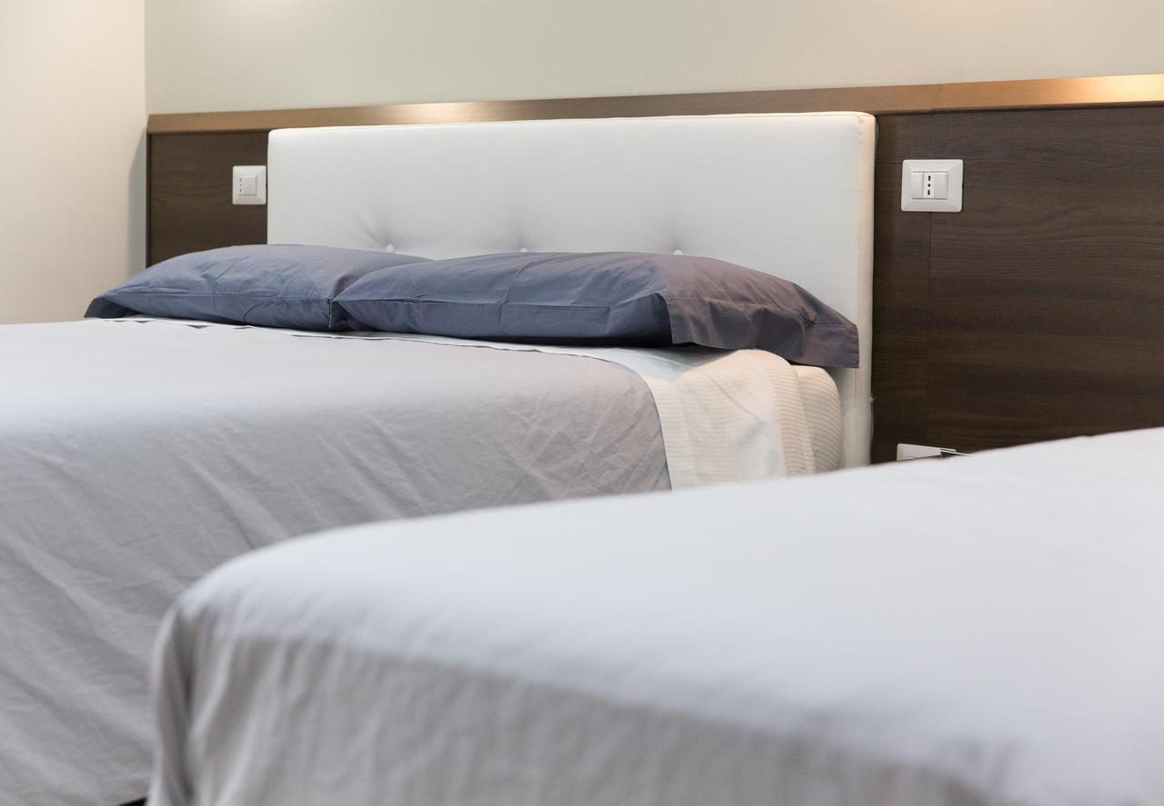 Venustas Roma Hotel Экстерьер фото