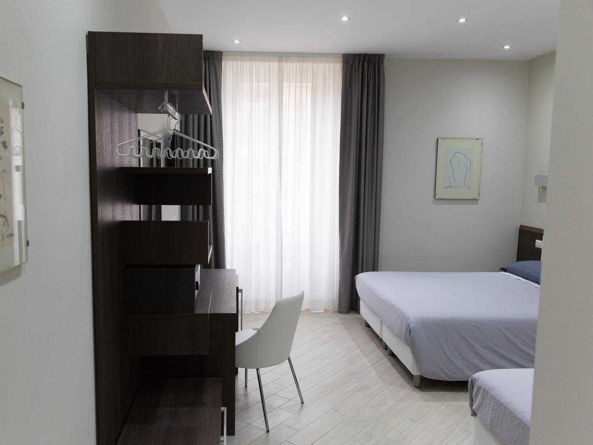 Venustas Roma Hotel Экстерьер фото