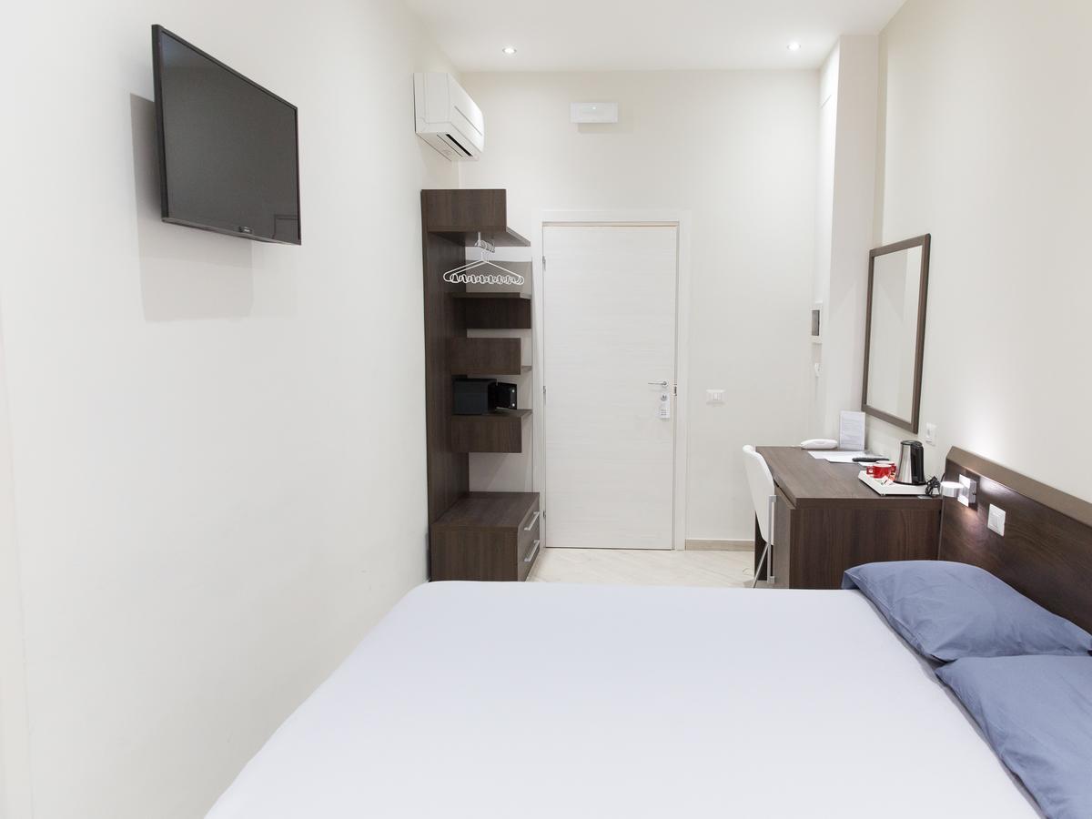 Venustas Roma Hotel Экстерьер фото